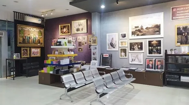 Capturing Memories in Cilacap: UNA FOTO, Trusted Photo Service